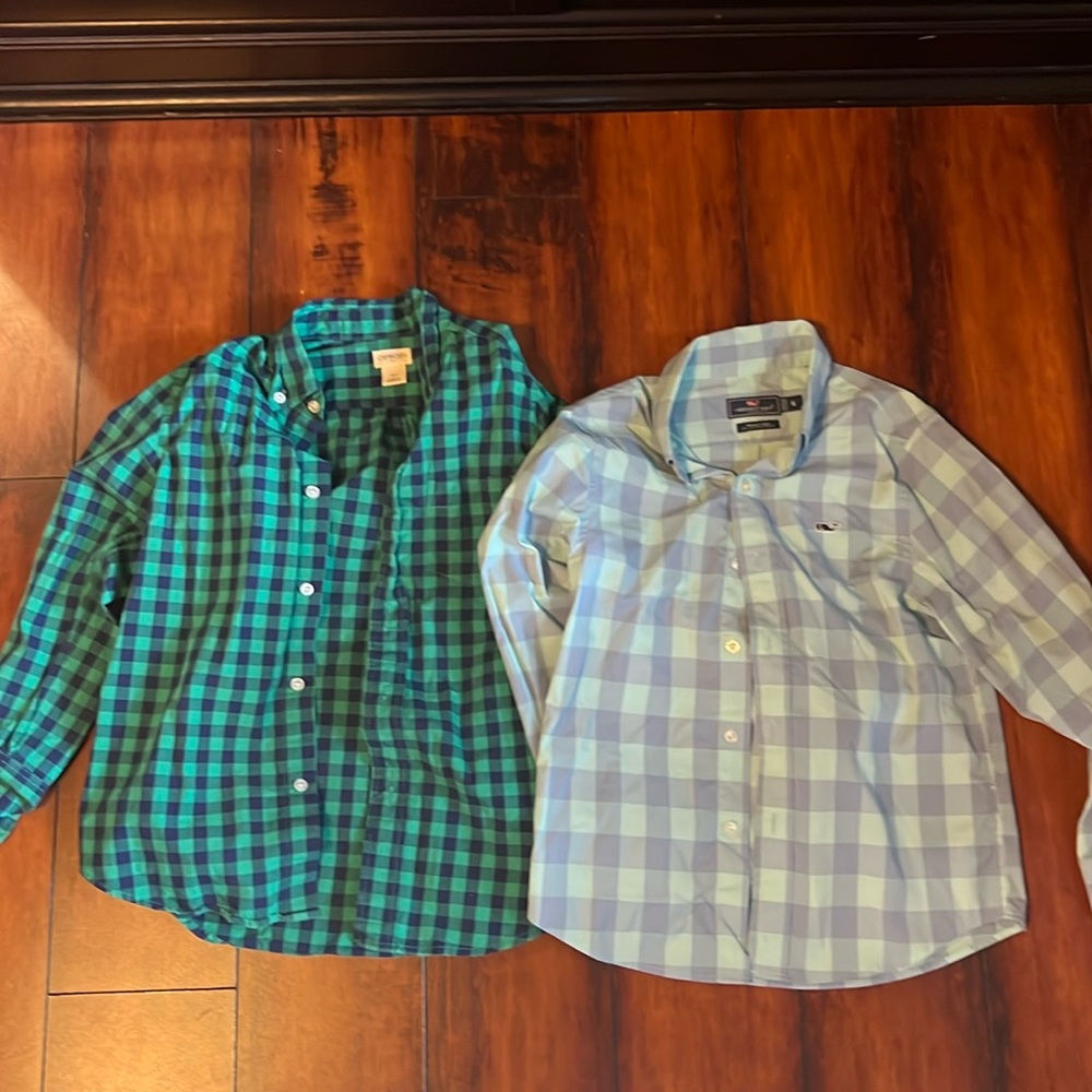 Vineyard vines and j crew size 6/7 button down. Worn lightly , great condition